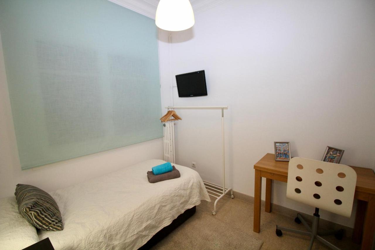 Nuevo Balmes Habitaciones Barcelona Exterior foto